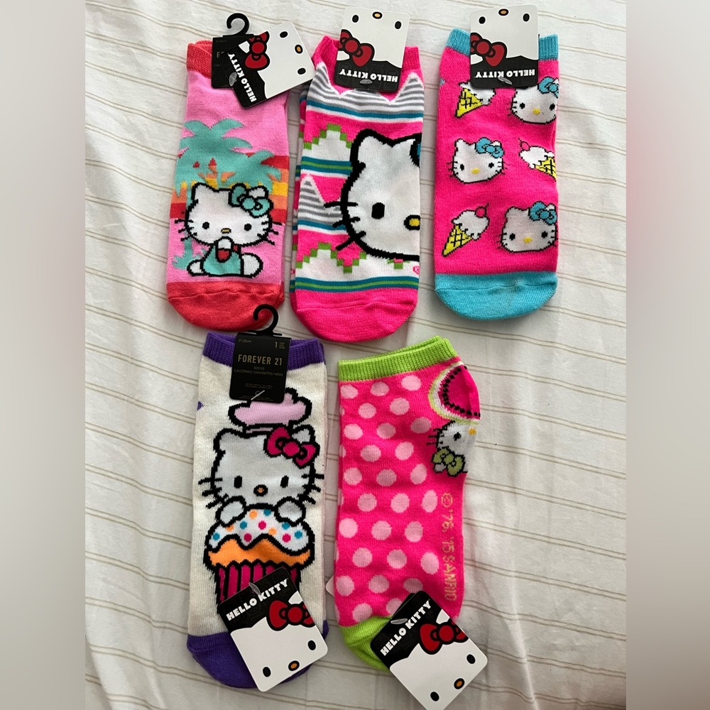 Hello Kitty Socks